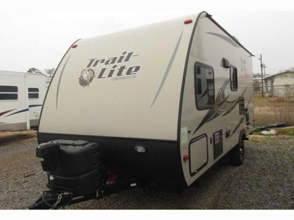 2014 R-Vision Trail-Lite Crossover, Theodore, AL US, Stock Number 2014 R Vision Trail Lite Crossover 189qb