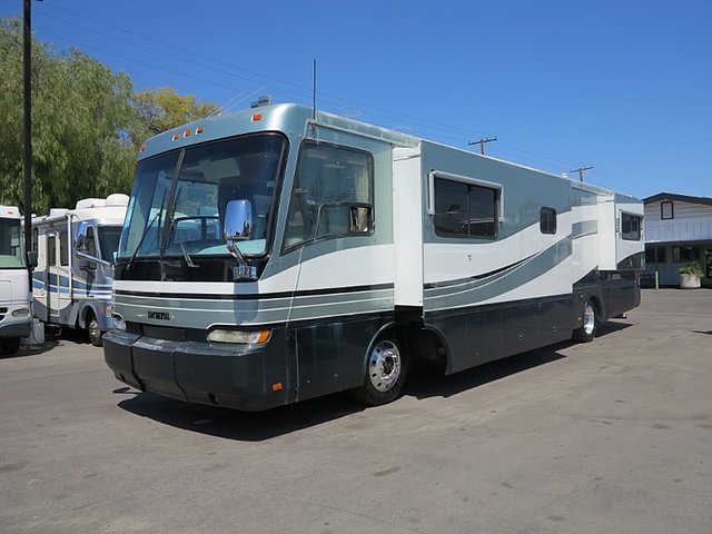 2000 Safari Continental Photo