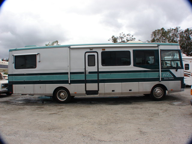 1995 Safari Sahara Photo