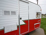 2015 Shasta Airflyte Photo #25
