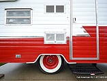 2015 Shasta Airflyte Photo #26