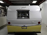 2015 Shasta Airflyte Photo #13