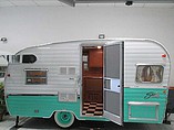 2015 Shasta Airflyte Photo #3