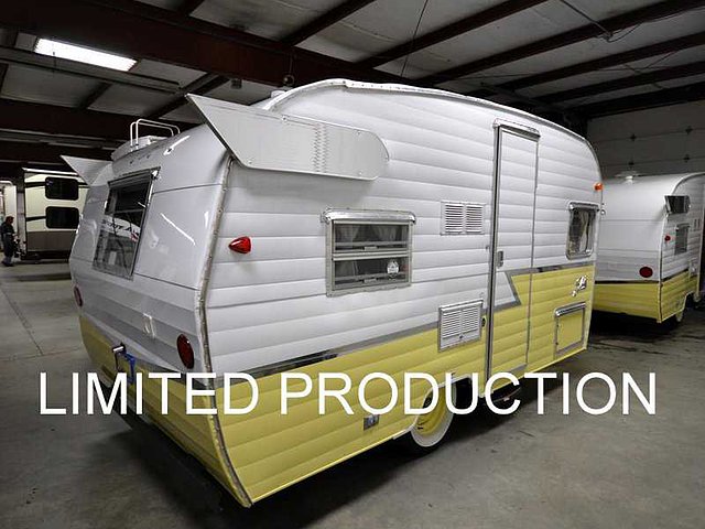 2015 Shasta Airflyte Photo
