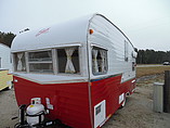 2015 Shasta Airflyte Photo #10
