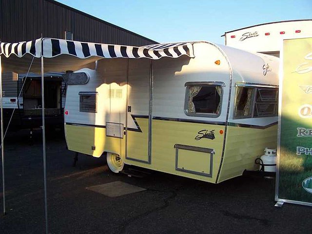 2015 Shasta Airflyte Photo