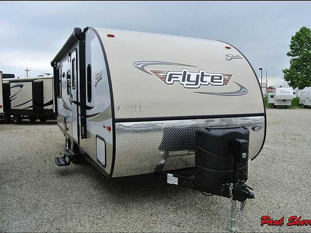 15 Shasta Flyte
