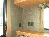2016 Shasta Oasis Photo #7