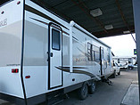 2015 Shasta Revere Photo #5