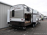 2016 Shasta Revere Photo #23