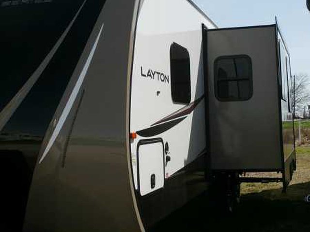 2015 Skyline Layton Javelin Photo