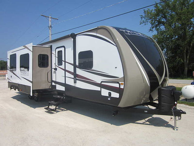 2015 Skyline Trident Photo