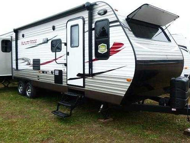 2015 Starcraft Autumn Ridge Photo