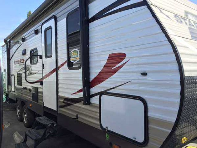 2016 Starcraft Autumn Ridge Photo