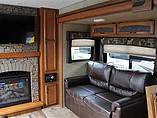 2016 Starcraft Autumn Ridge Photo #8