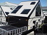2015 Starcraft Comet Photo #3