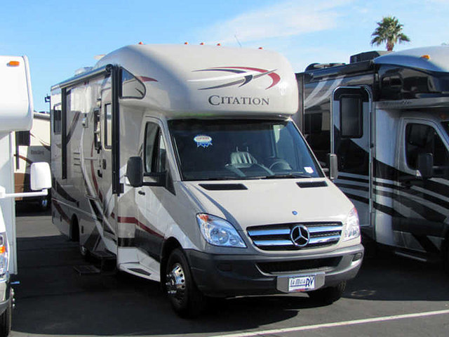 2014 Thor Industries Chateau Photo