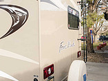2013 Thor Industries Four Winds Photo #9