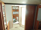 2002 Thor Industries Komfort Photo #9