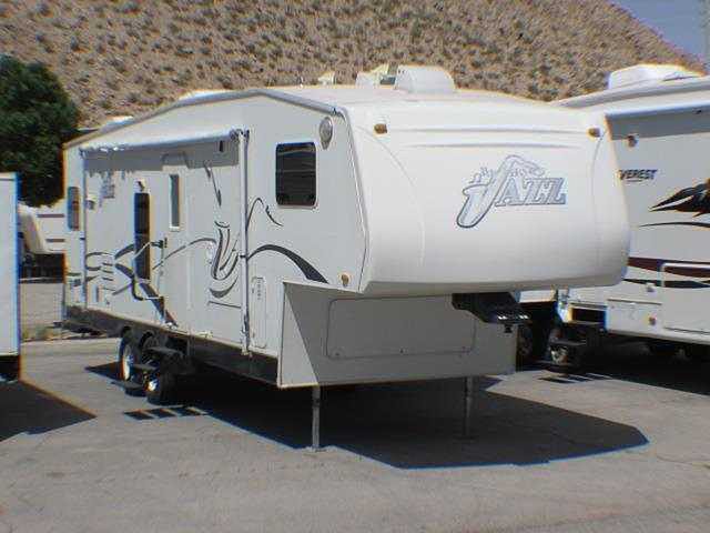 2004 Thor Industries Jazz Photo