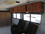 1999 Thor Industries Tahoe Photo #8
