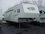 2004 Thor Industries Tahoe Photo #3