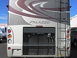 2014 Thor Motor Coach Photo #4