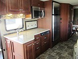 2014 Thor Motor Coach Photo #14