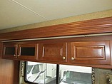 2014 Thor Motor Coach Photo #18
