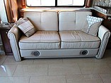 2012 Thor Motor Coach Photo #10