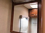 2012 Thor Motor Coach Photo #31