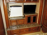 2012 Thor Motor Coach Photo #38