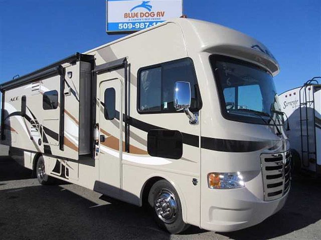 2015 Thor Motor Coach A.C.E. Photo