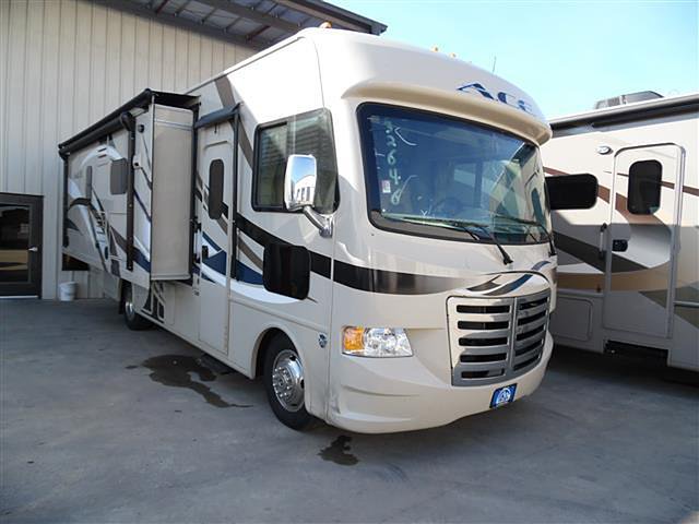 2015 Thor Motor Coach A.C.E. Photo