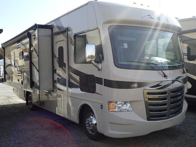 2015 Thor Motor Coach A.C.E. Photo
