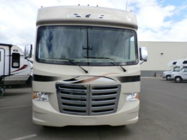 2015 Thor Motor Coach A.C.E. Photo