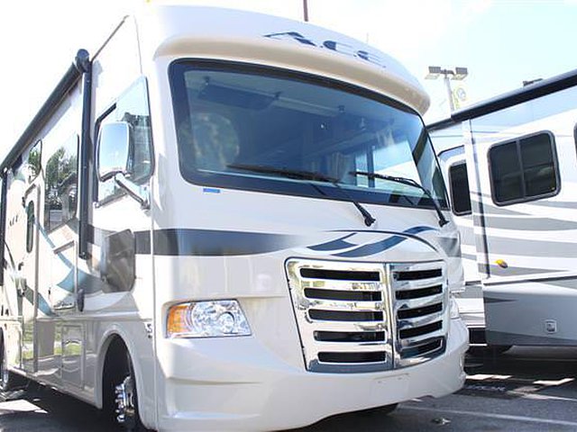 2015 Thor Motor Coach A.C.E. Photo