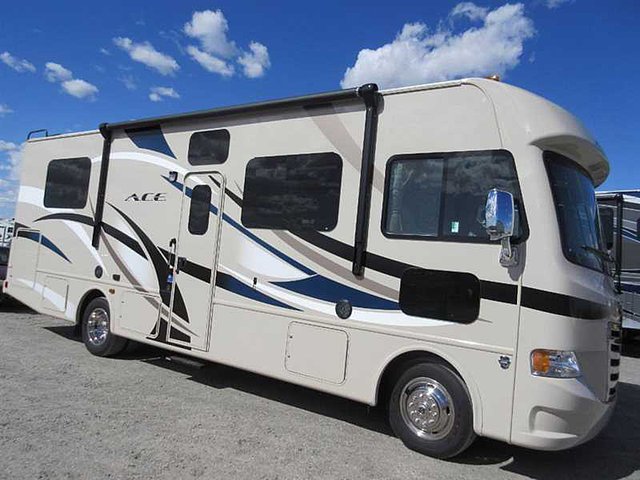 2015 Thor Motor Coach A.C.E. Photo