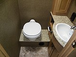 2016 Thor Motor Coach A.C.E. Photo #11