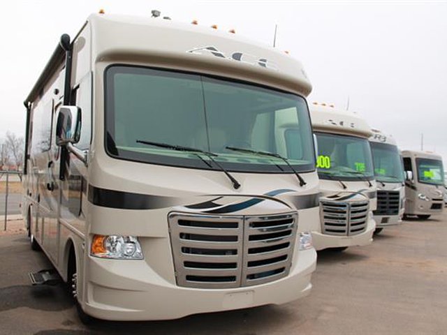 2015 Thor Motor Coach A.C.E. Photo