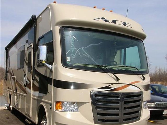 2015 Thor Motor Coach A.C.E. Photo