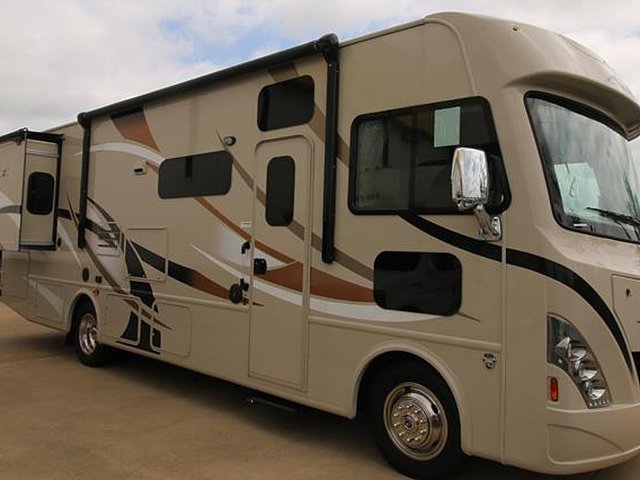 2016 Thor Motor Coach A.C.E. Photo