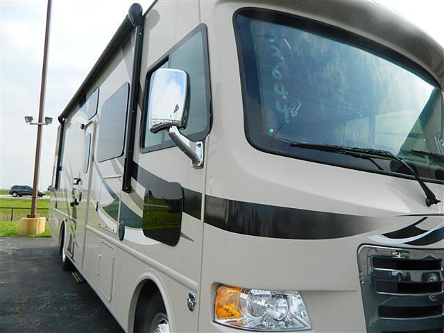 2015 Thor Motor Coach A.C.E. Photo