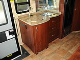 2012 Thor Motor Coach Avanti Photo #9