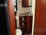 2012 Thor Motor Coach Avanti Photo #23