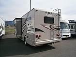 2015 Thor Motor Coach Axis Photo #3