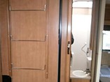 2015 Thor Motor Coach Axis Photo #18