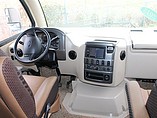 2015 Thor Motor Coach Axis Photo #20