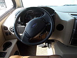2015 Thor Motor Coach Axis Photo #10
