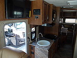 2015 Thor Motor Coach Axis Photo #17